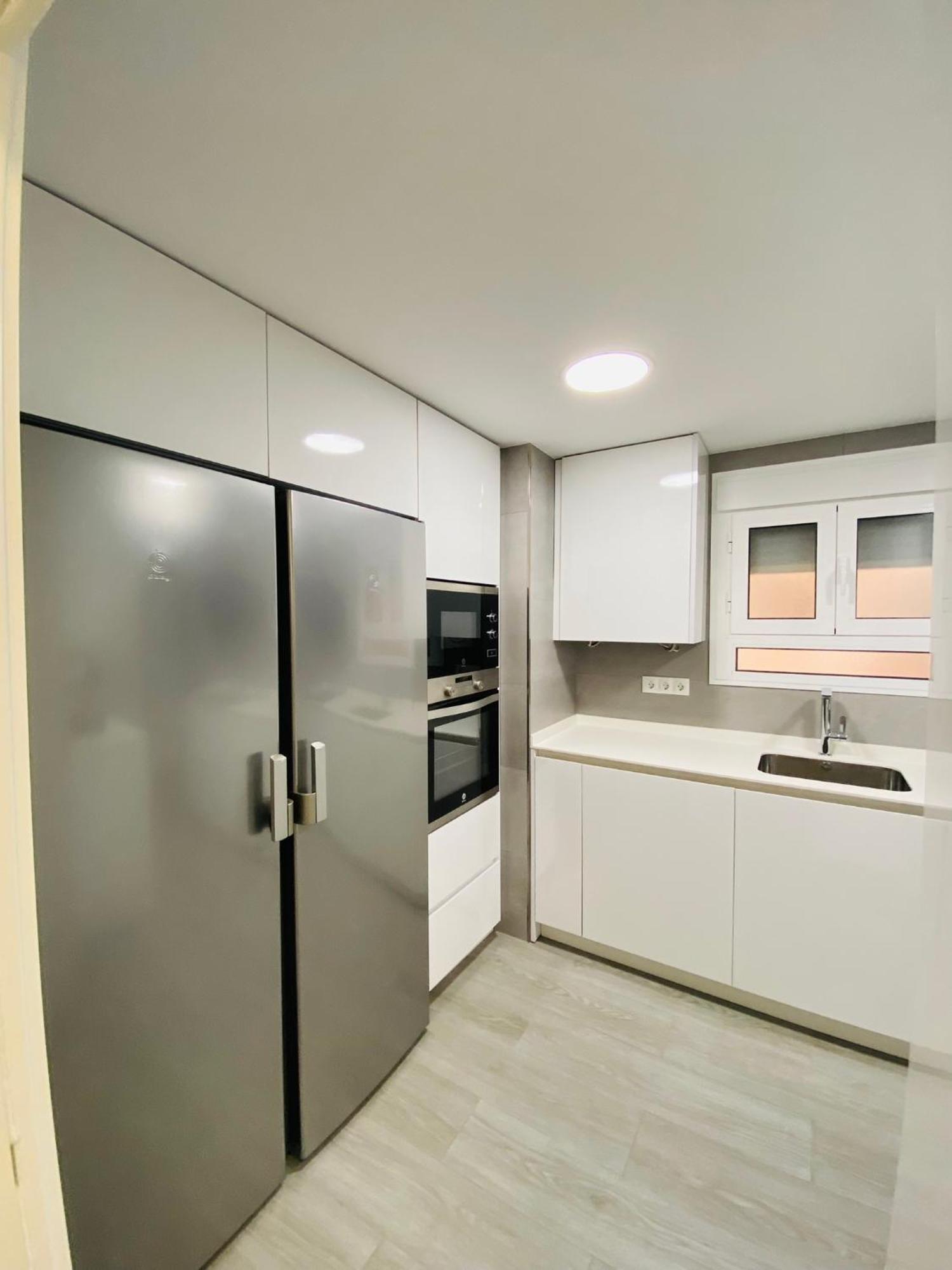Apartamento En Malaga Junto A Estacion De Metro By Mo Exterior photo