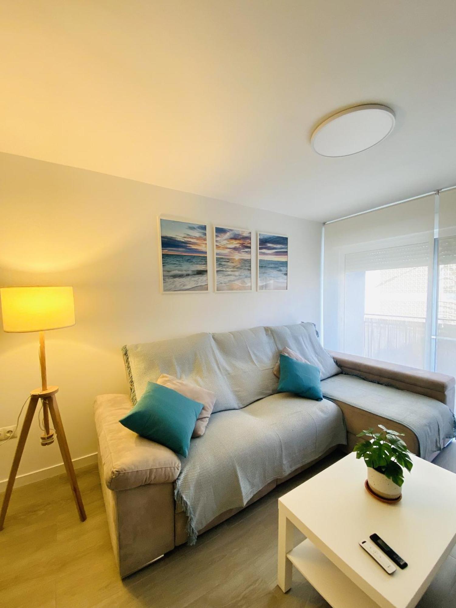 Apartamento En Malaga Junto A Estacion De Metro By Mo Exterior photo